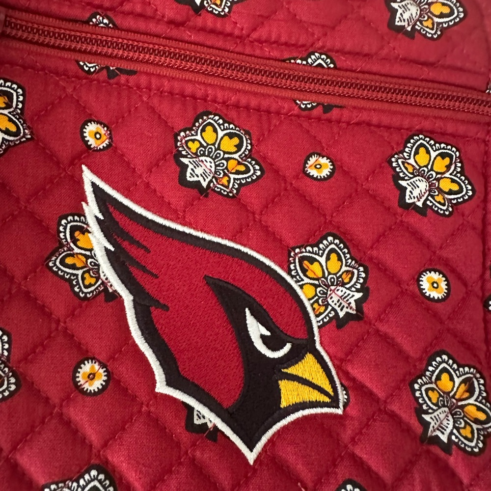 Vera Bradley Red Floral Quilted Bag - Picture 3 of 7